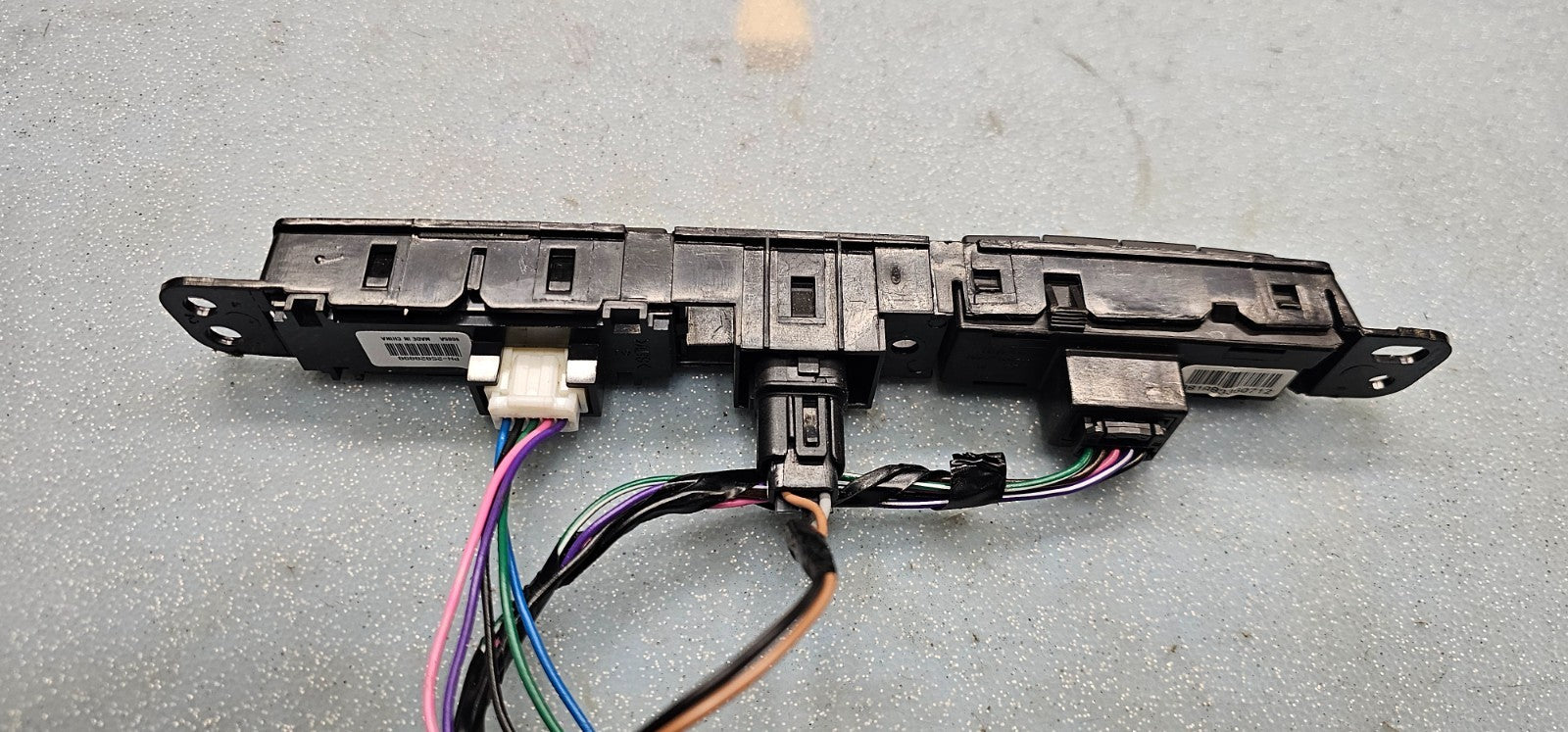 09-12 Chevrolet Traverse Center Dash Panel Hazard Control Switch Unit OEM SW55