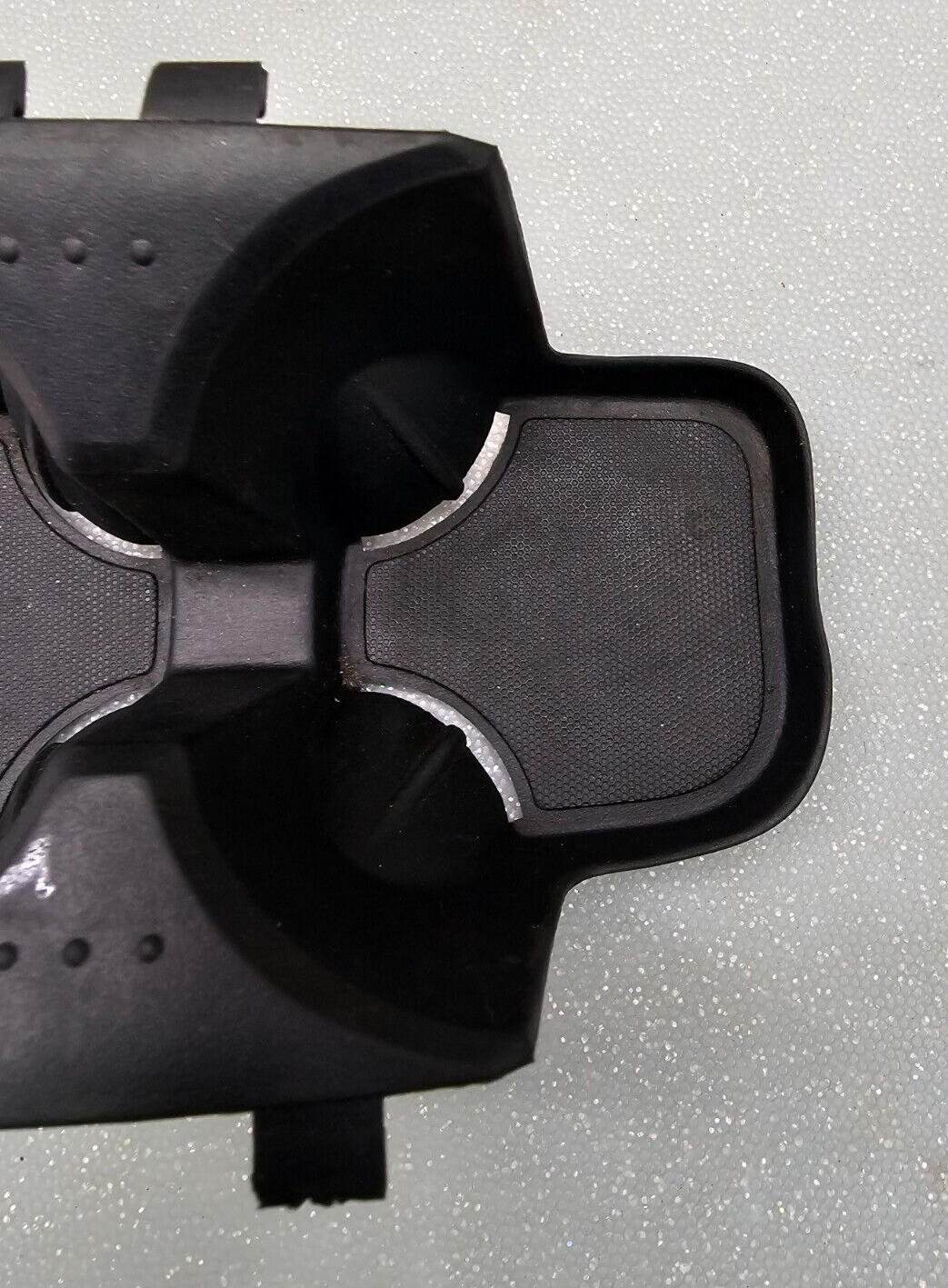 🔥08-16 Chrysler Town & Country Dodge Caravan Console Rubber Cup Holder Insert