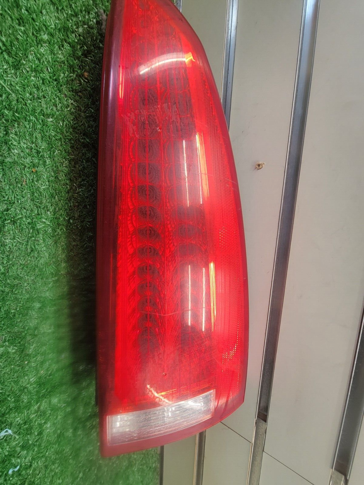 🔥06-11 Cadillac DTS TAIL LIGHT GM Factory Right Passenger Side Assembly Chrome