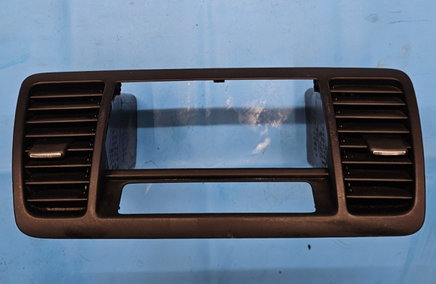 🔥05-09 Subaru Legacy Outback Center Dash Trim Bezel Vents Clock Storage OEM B31