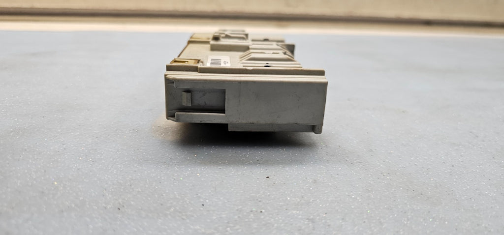 🔥04-10 Toyota Sienna Multi Main Fuse Fusible Link Block Assembly 140 AMP OEM