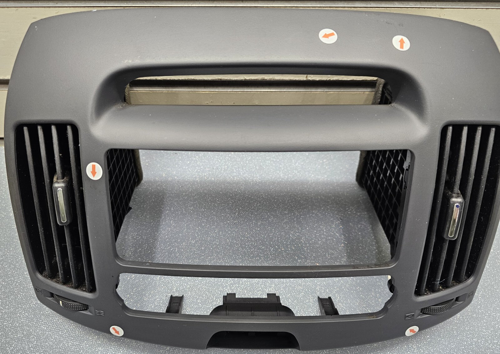 🔥07-10 Elantra Dash FM Radio Display Stereo Bezel Trim Instrument Panel DK GRAY