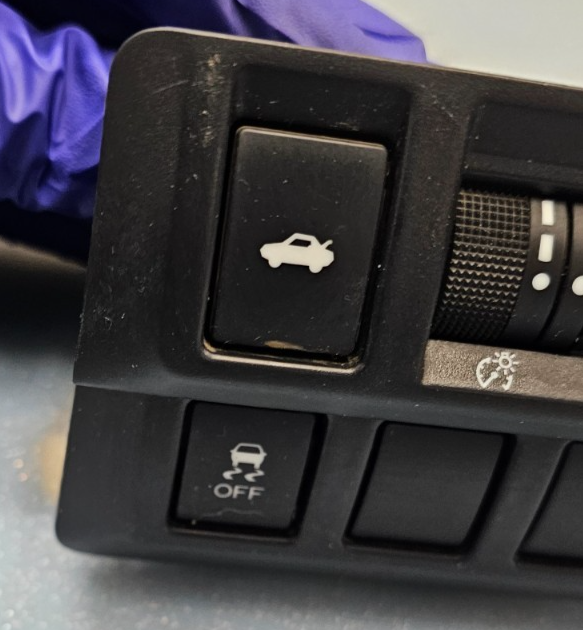 🔥2018-2023 Subaru Crosstrek Front  dashboard switch panel  OEM