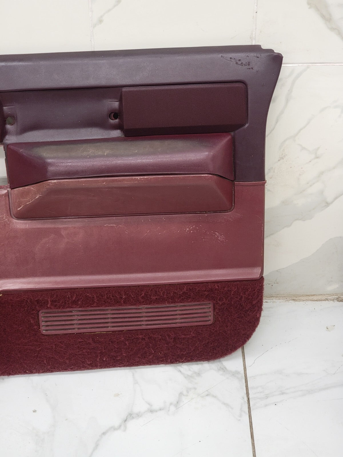 🔥88-94 CHEVY GMC C/K Suburban DOOR PANEL Front right passenger w/Auto Maroon D1