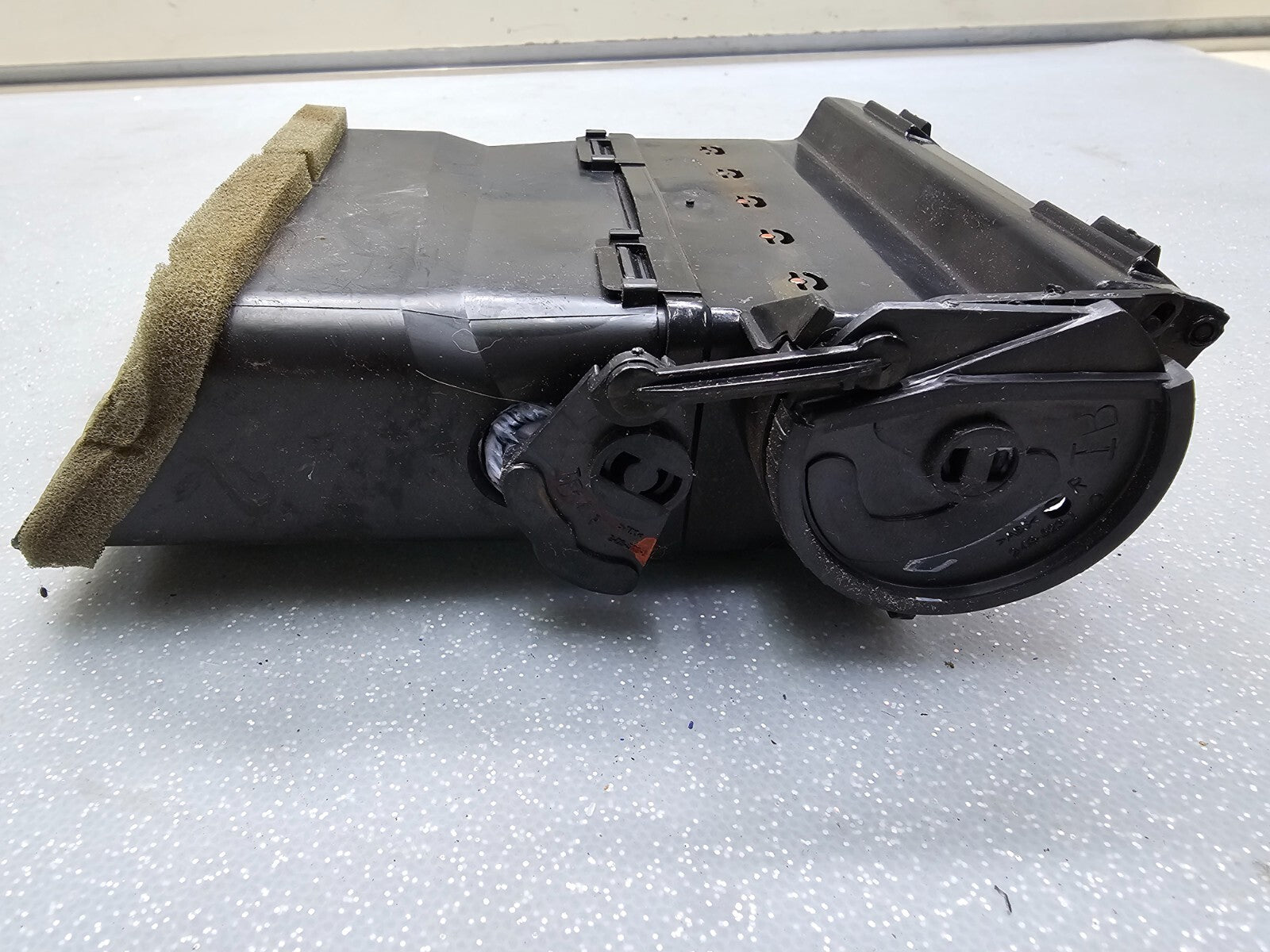 🔥06-09 Ford Fusion Milan Right Center Dash Air Vent Filter Conditioner Black