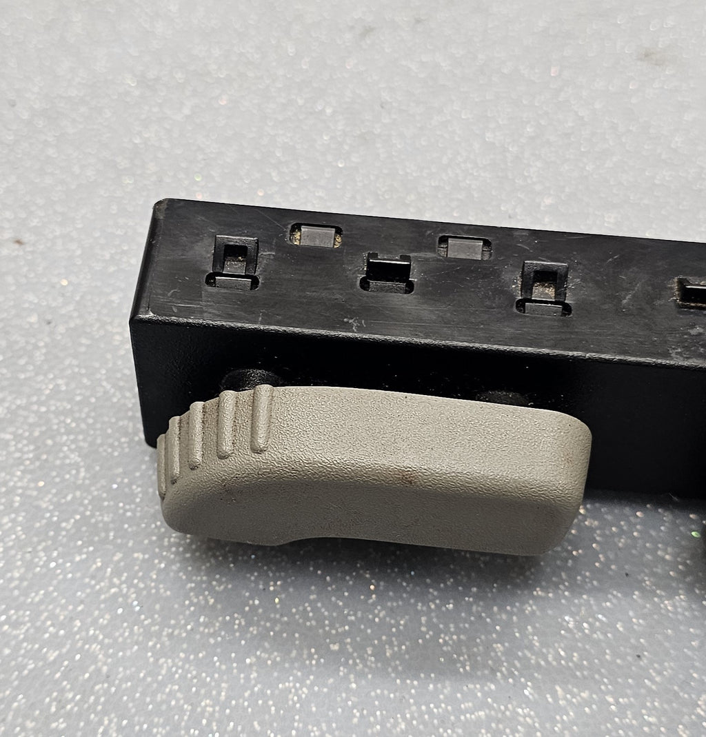 07-12 Nissan ALTIMA Front DRIVER Power Seat Adjustment Regulator Switch Control