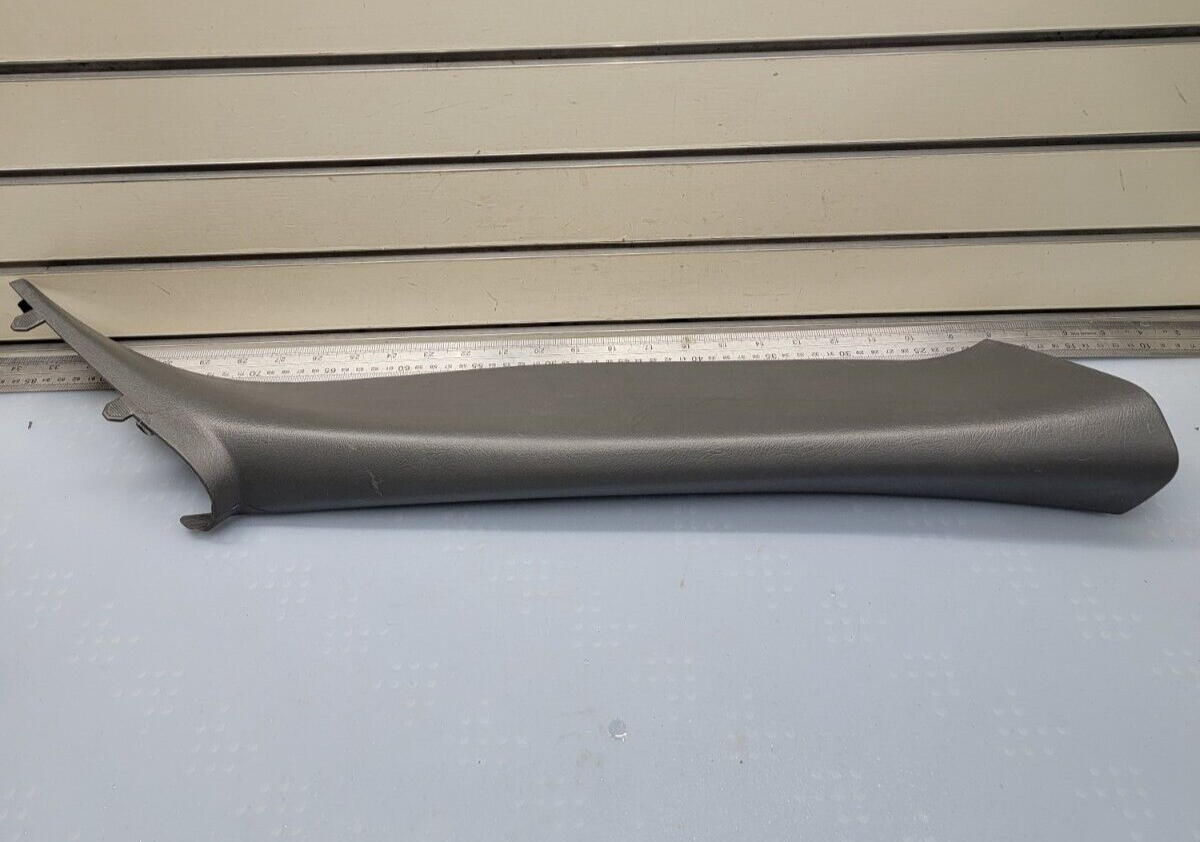 🔥99-06 SILVERADO SIERRA Roof Molding A PILLAR Trim RIGHT Passenger DARK GRAY P3
