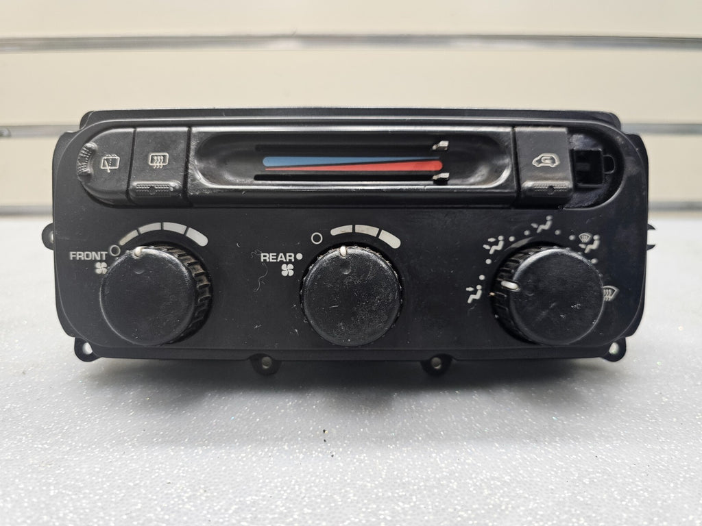 04-07 Dodge Caravan Town Country Dash AC Climate Temperature Heater Control OEM