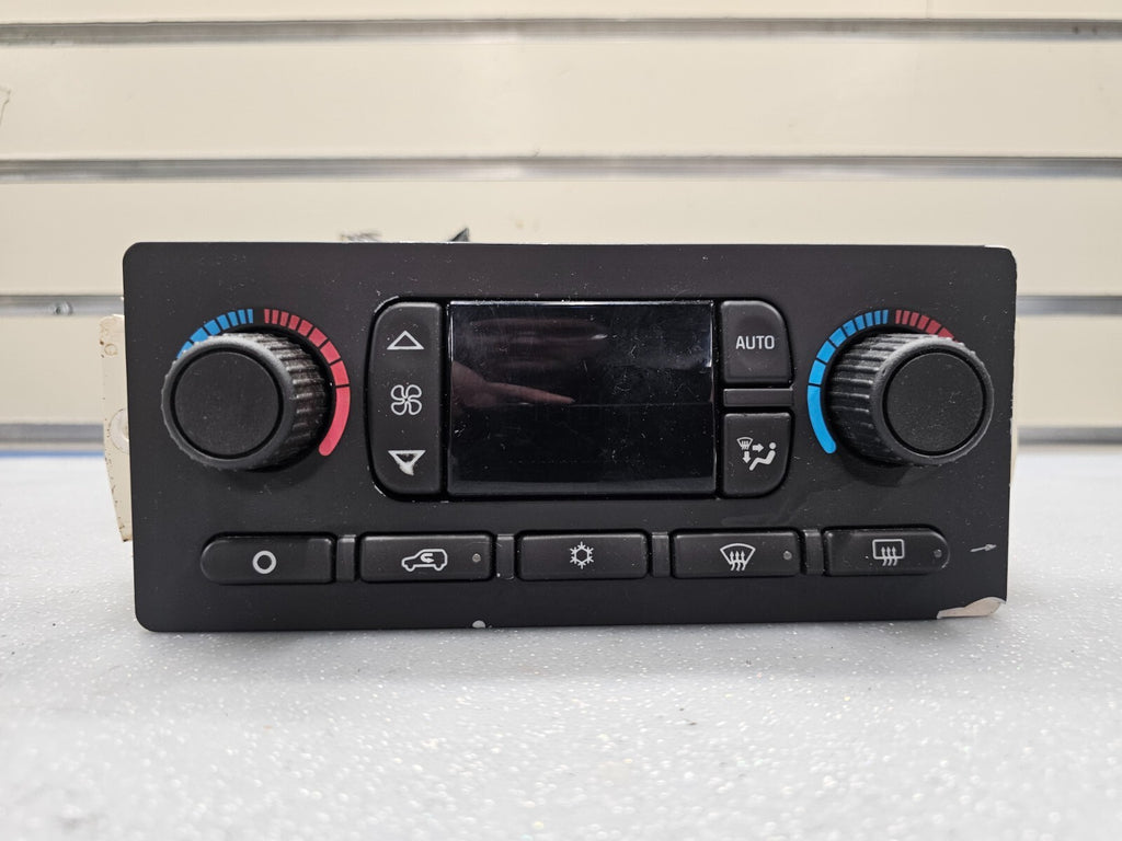 03-06 Silverado Sierra Dash Climate Heater Temperature Control Air Conditioning