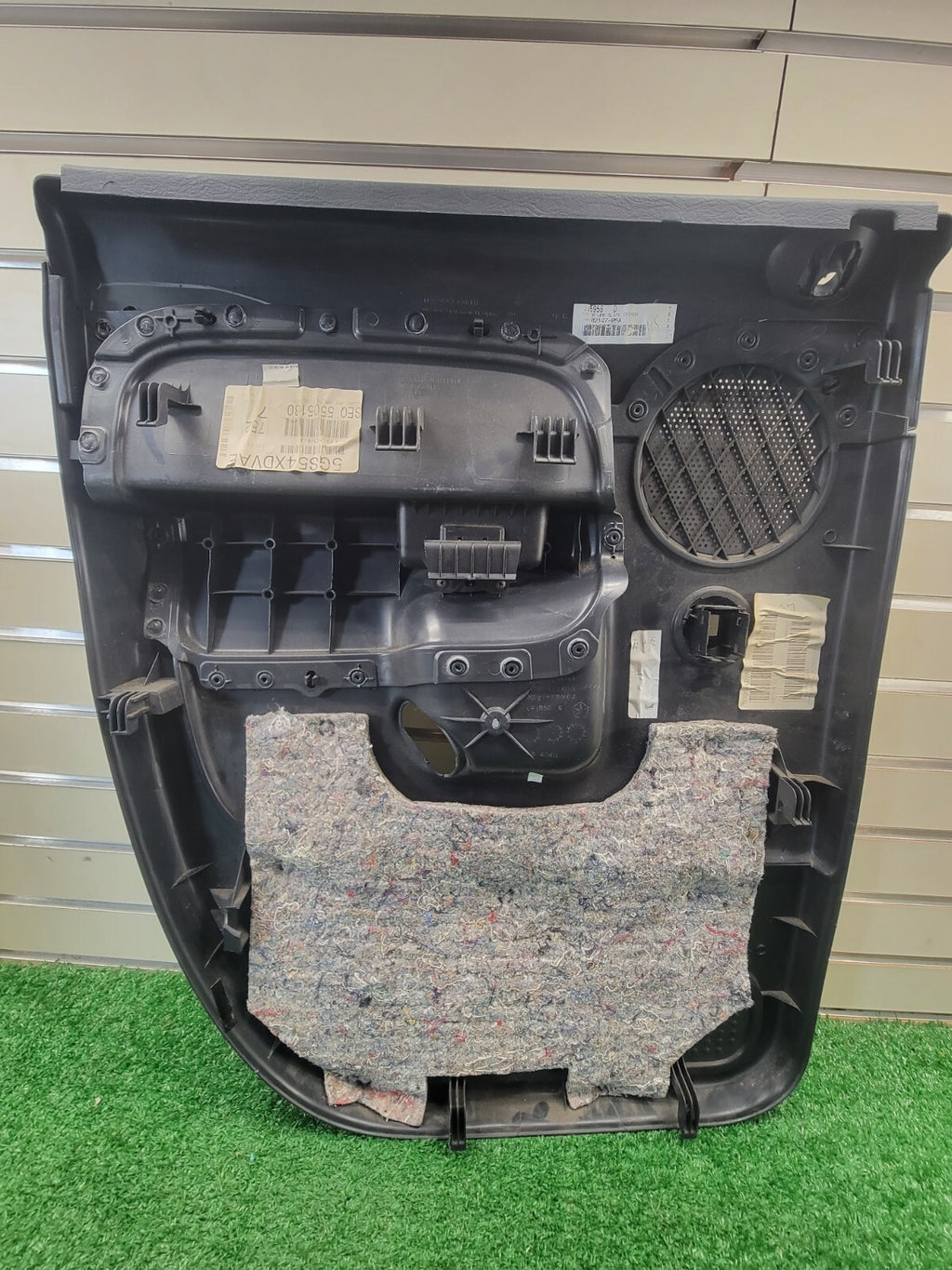 🔥02-05 Dodge RAM Interior DOOR Panel Rear RIGHT PASSENGER GRAY v1 G22