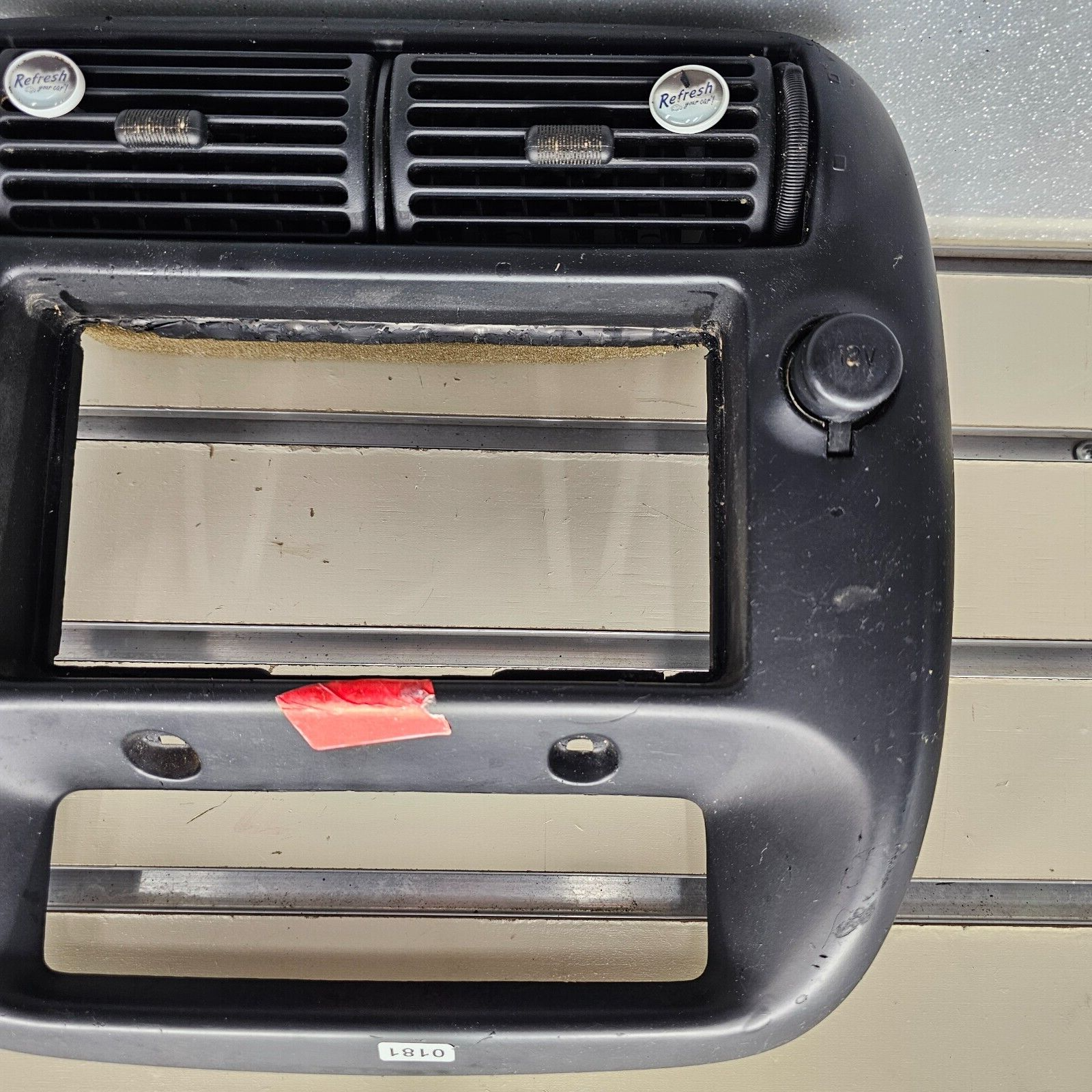 🔥95-10 Ford Ranger EXPLORER Center Dash Radio Trim Surround Bezel Trim BLACK B2