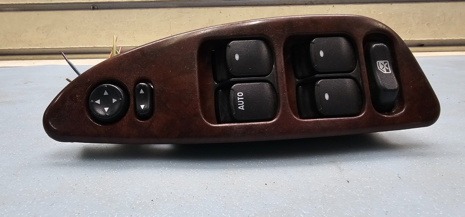 🔥04-07 MALIBU LEFT DRIVER MASTER POWER WINDOW DOOR CONTROL SWITCH ASSEMBLY WOOD