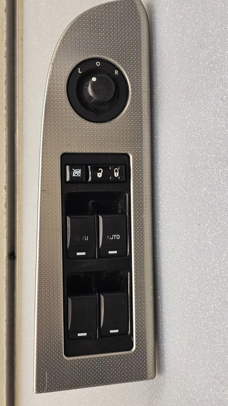 07-14 Charger 05-10 Grand Cherokee Left Driver Master Window Switch Lock Silver