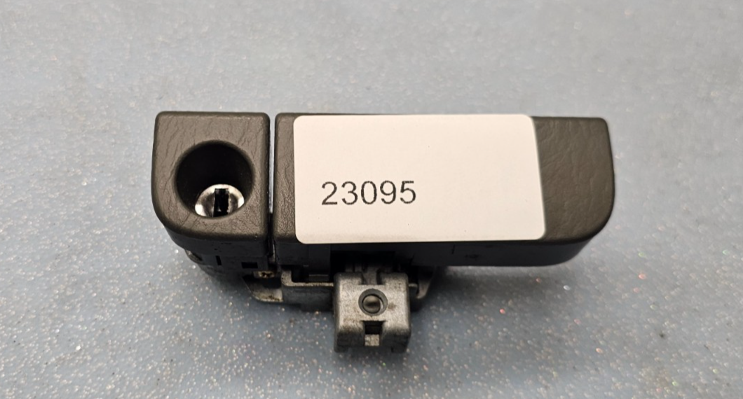 🔥03-08 Pilot Glove Box Latch Lock Release Handle Compartment Assembly DK GRAY