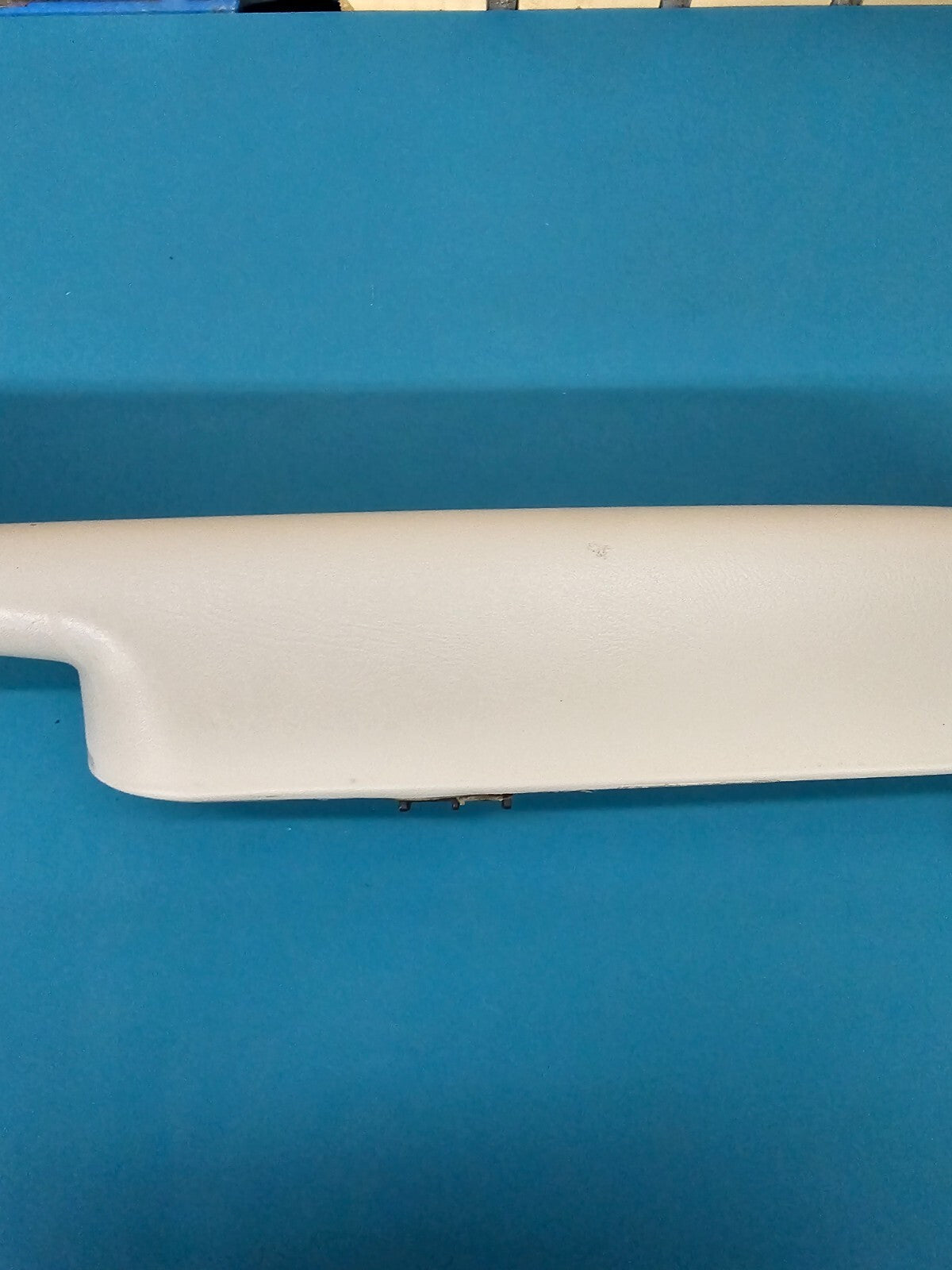 🔥99-06 Silverado SIERRA TAHOE Door Panel ARMREST Rear LEFT Handle LIGHT TAN H3