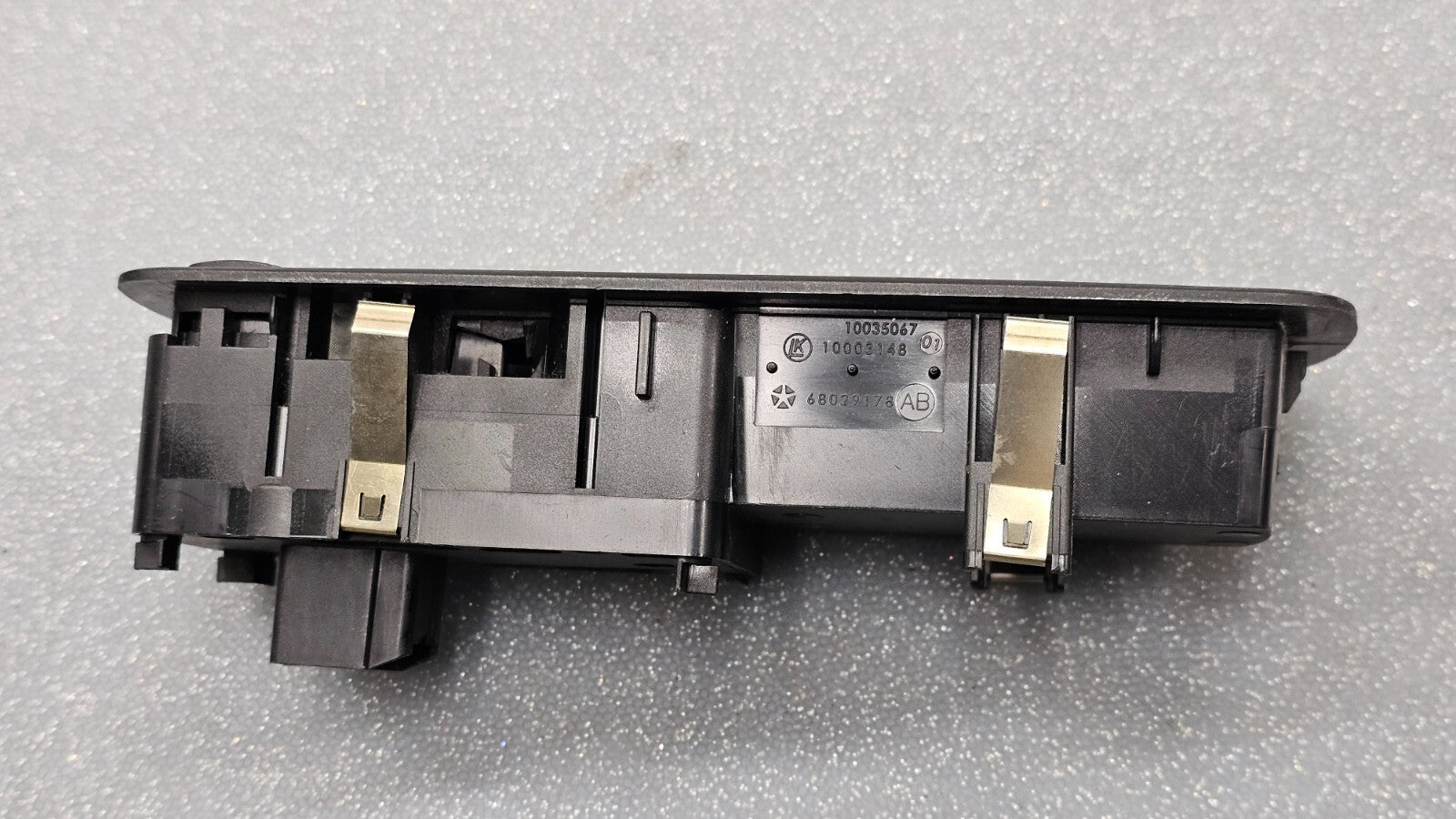 🔥08-11 Grand Caravan Nitro Journey Ram T&C Right Passenger Window Switch BLACK