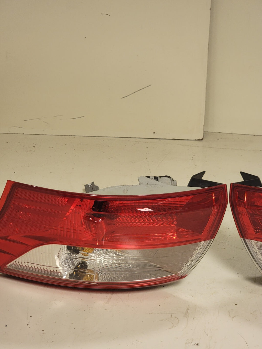 🔥2012-2014 Ford FOCUS Sedan TAILLIGHT Tail Light Lamp  SET