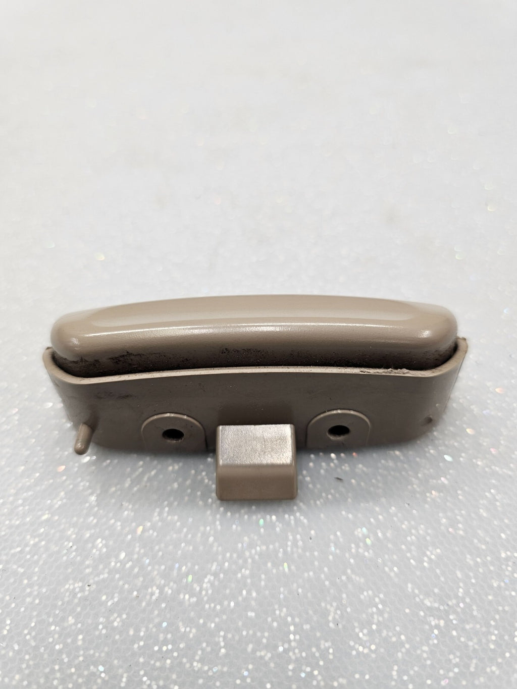 02-08 TOYOTA CAMRY SOLARA LEXUS ES330 CENTER CONSOLE LID ARMREST LATCH DARK TAN