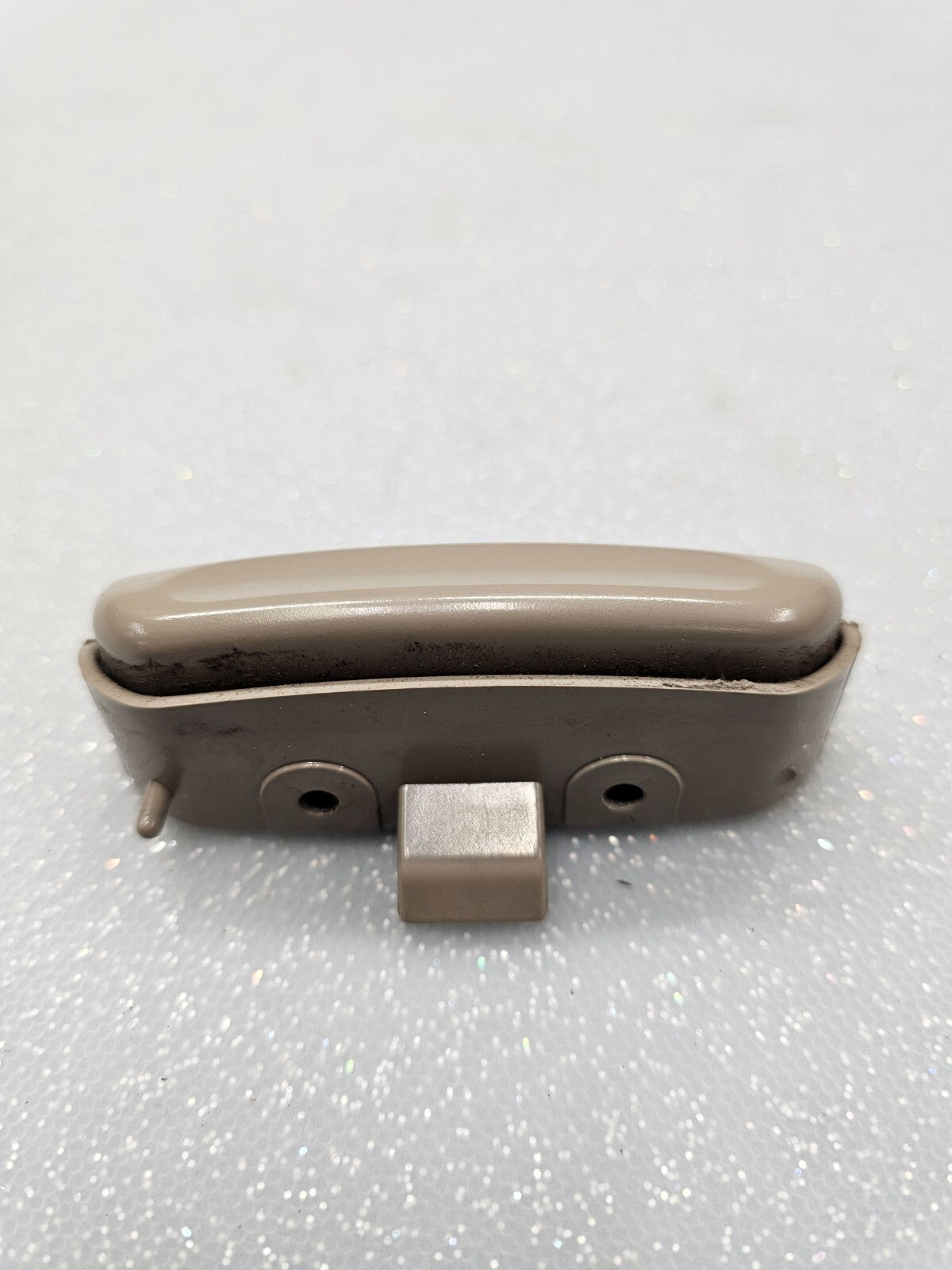 02-08 TOYOTA CAMRY SOLARA LEXUS ES330 CENTER CONSOLE LID ARMREST LATCH DARK TAN