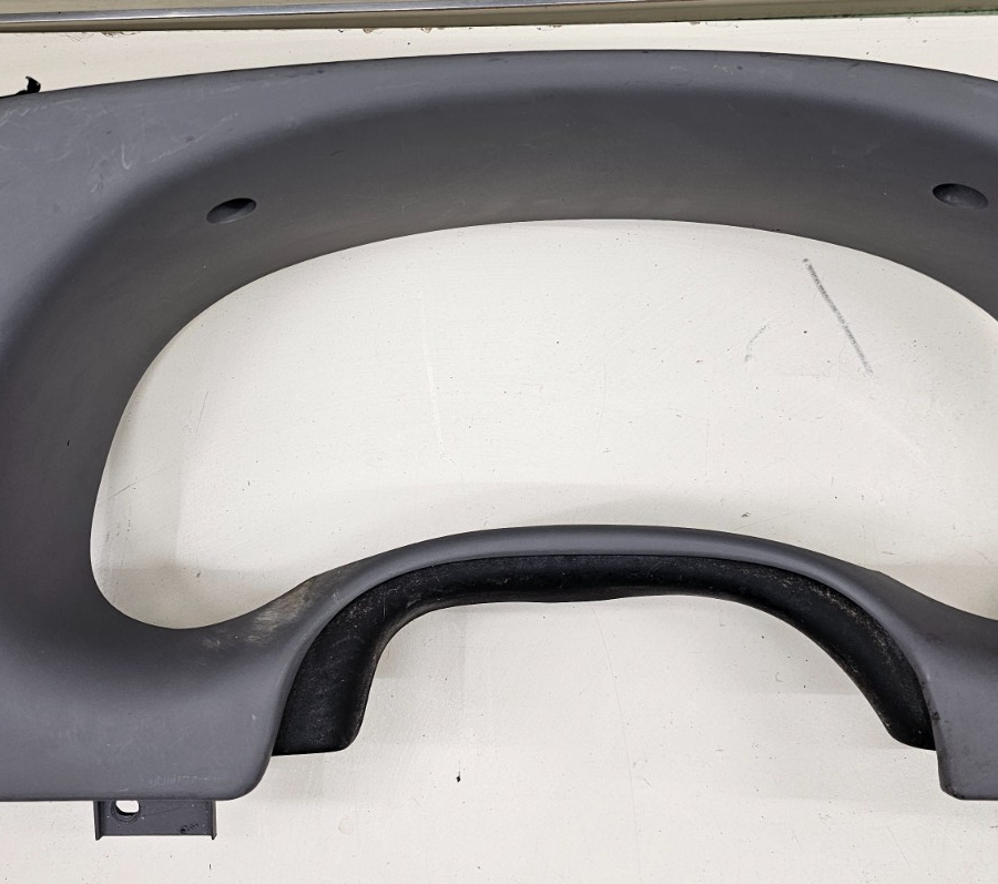 02-09 Trailblazer Dash Instrument Cluster Speedometer Bezel Trim Panel Gray C10
