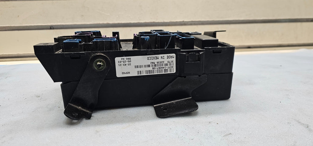 🔥02-05 Ford F250 F350 Excursion Interior Fuse Block Relay Box Integrated Power