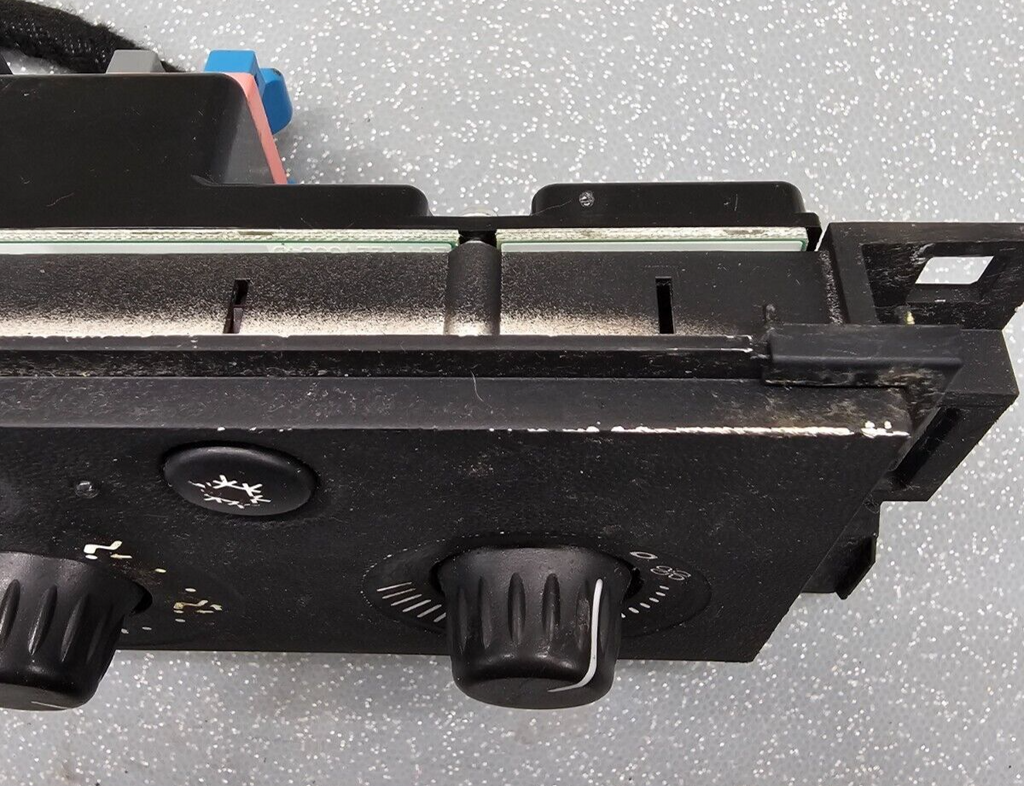 04-08 Pontiac Grand Prix Dash AC Heater Climate Control Module Panel Temperature