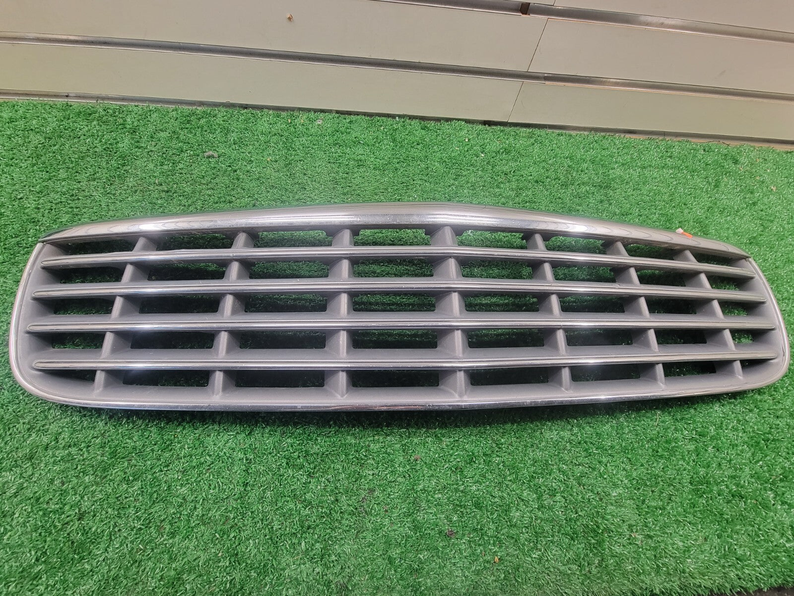 🔥00-05 Cadillac Deville Top Front Upper Grille Assembly Chrome Panel Genuine