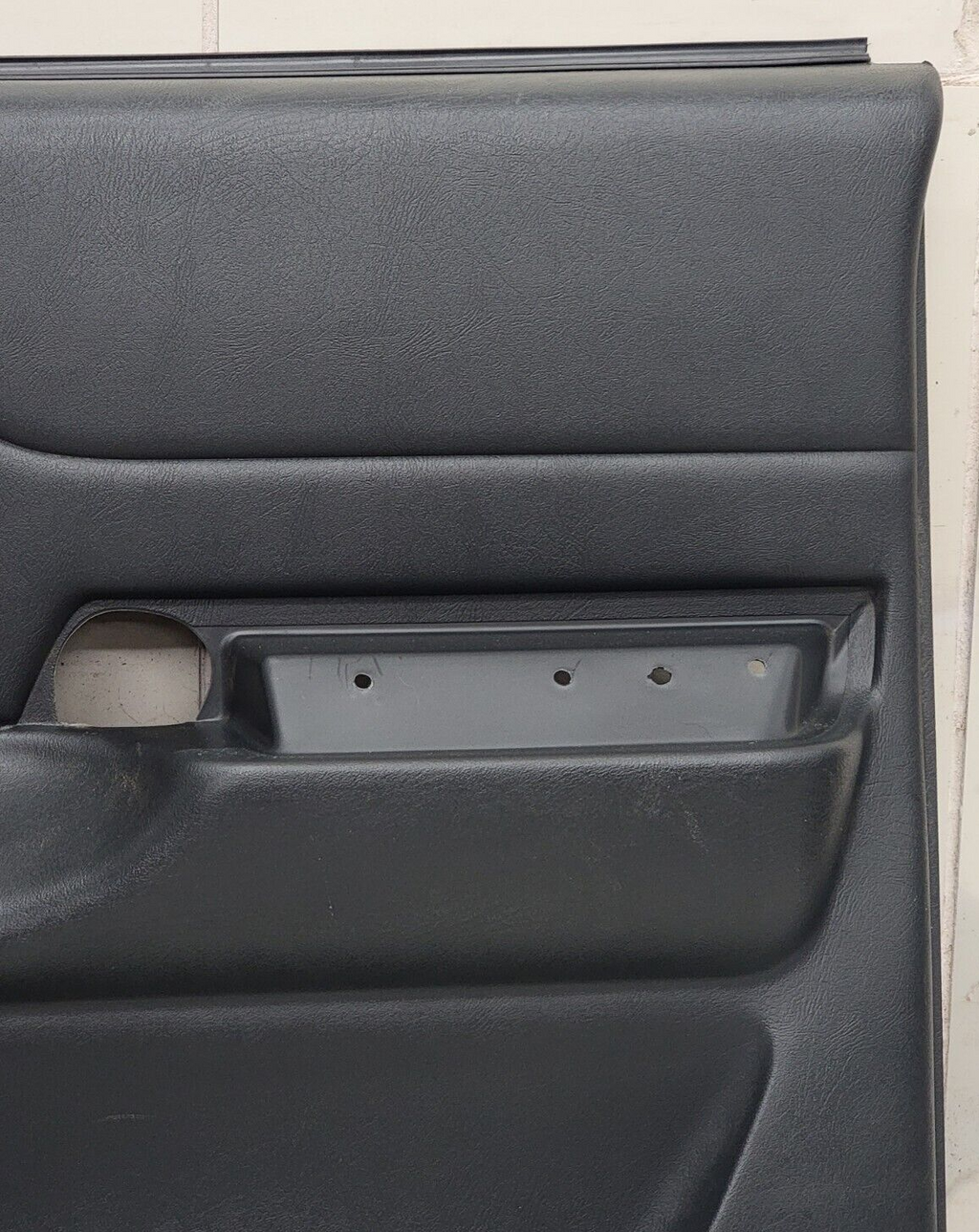 98-04 Chevy Blazer Jimmy S-10 GMC Sonoma Front Door Panels MANUAL OEM RIGHT GRAY