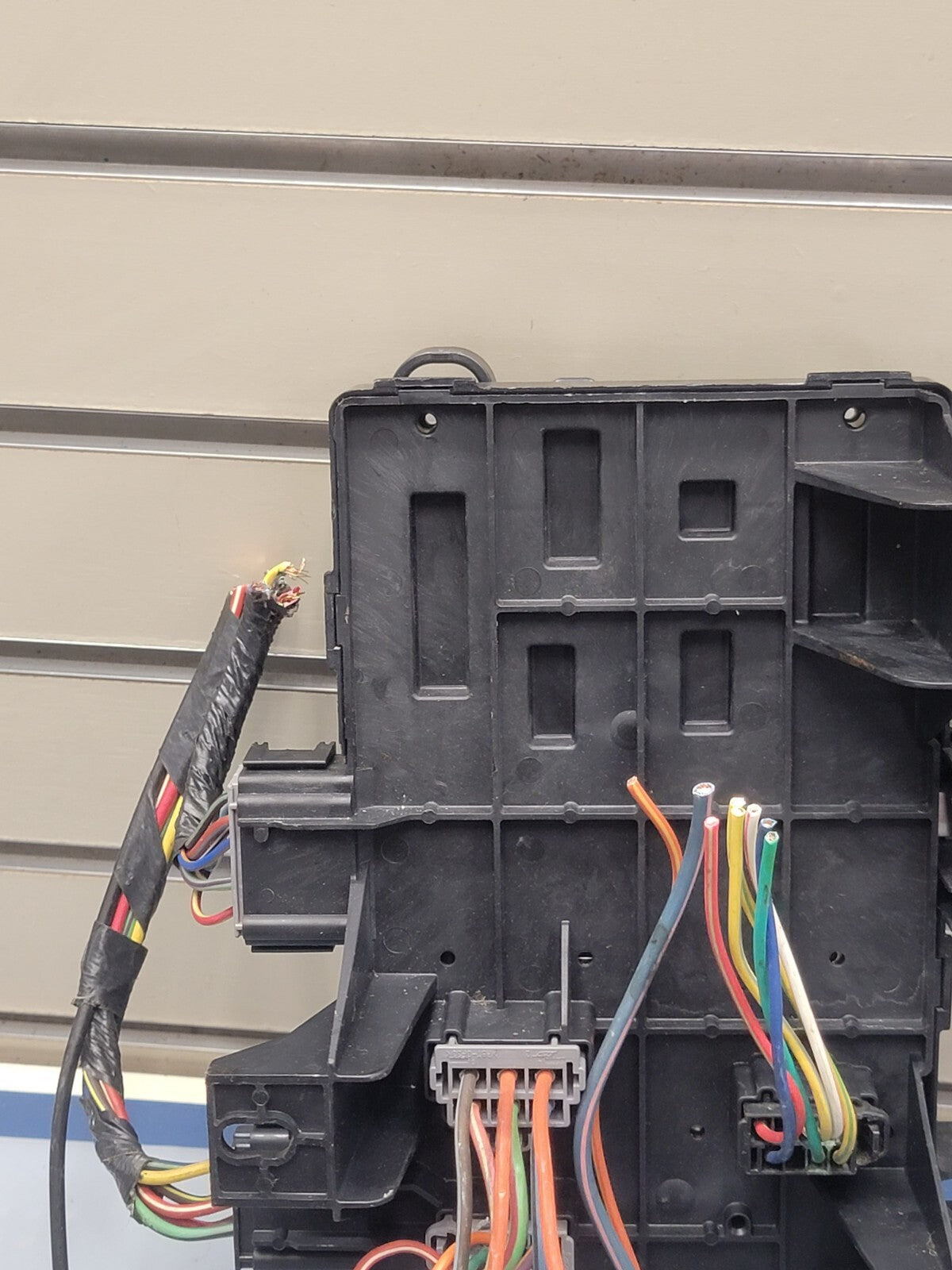 🔥2003-2006 Ford Expedition Lincoln Navigator Fuse Box Relay Panel Power OEM