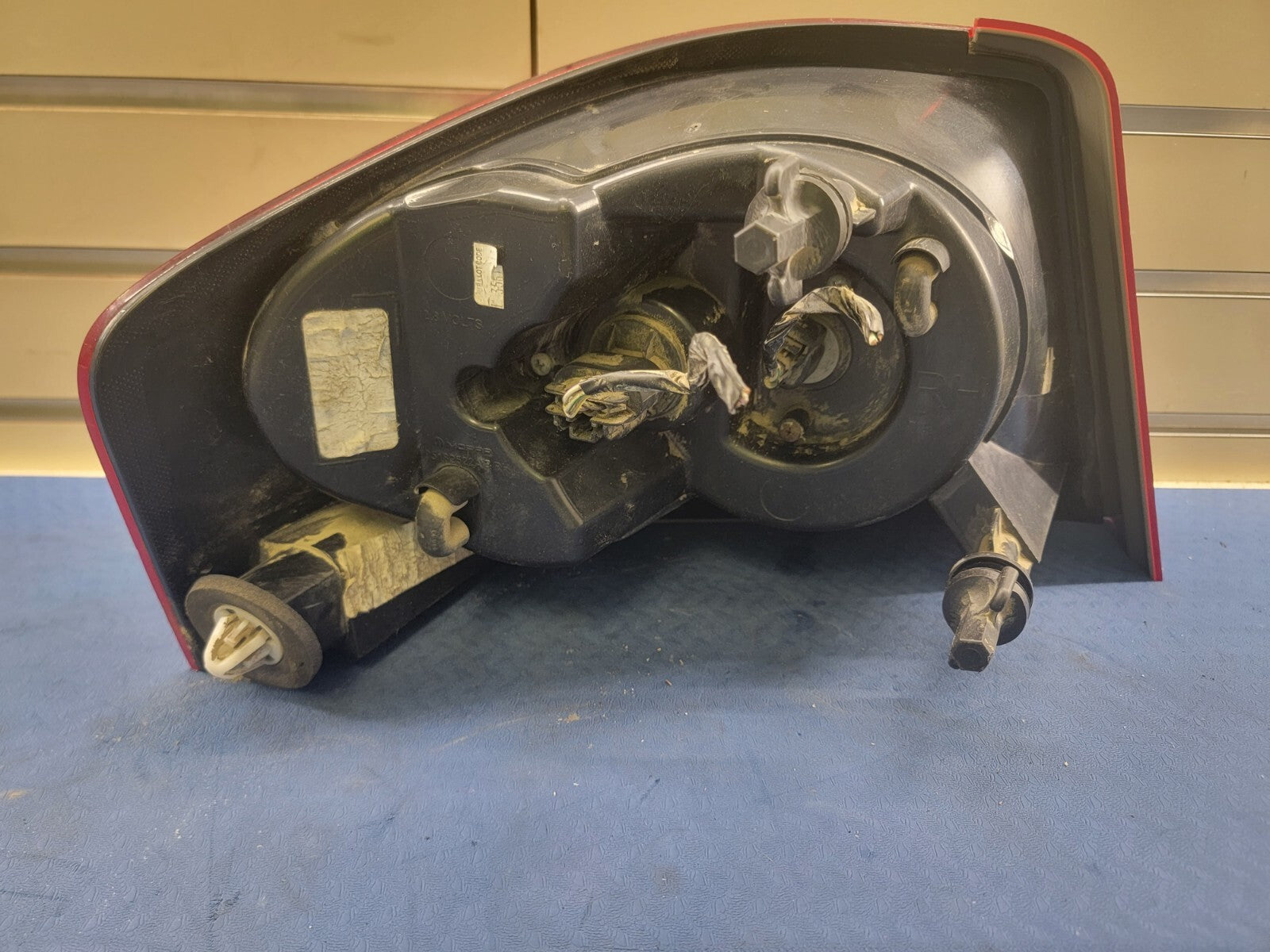 🔥2011-2014 Dodge Avenger Rear Passenger Right Side Tail Light Lamp Assembly