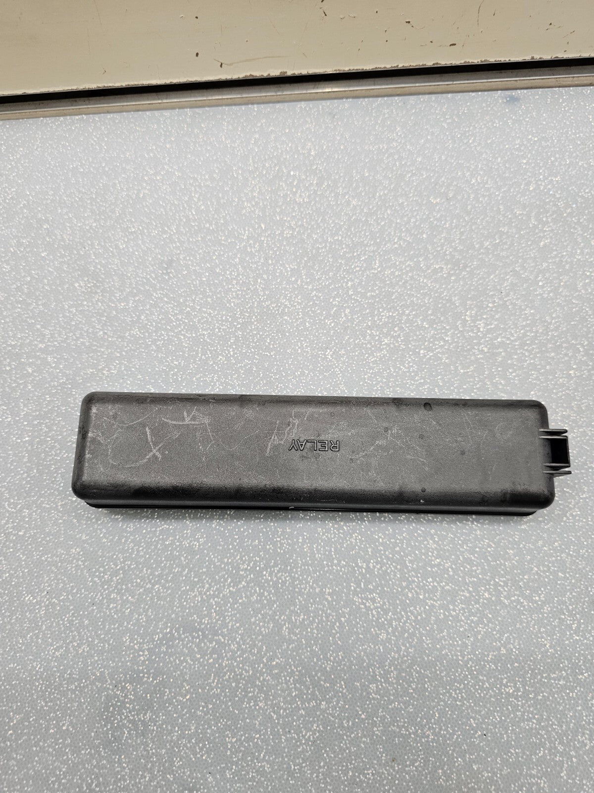 🔥2004-2009 Toyota Prius Hybrid Under Hood Fuse Relay Box Cover Lid Black