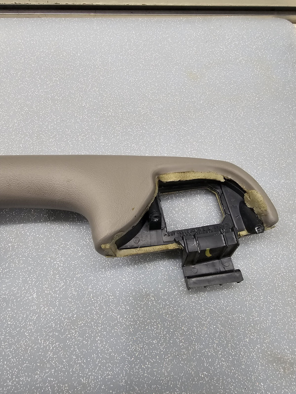 🔥99-06 Silverado SIERRA TAHOE Door Panel ARMREST Rear LEFT Handle LIGHT GRAY H3