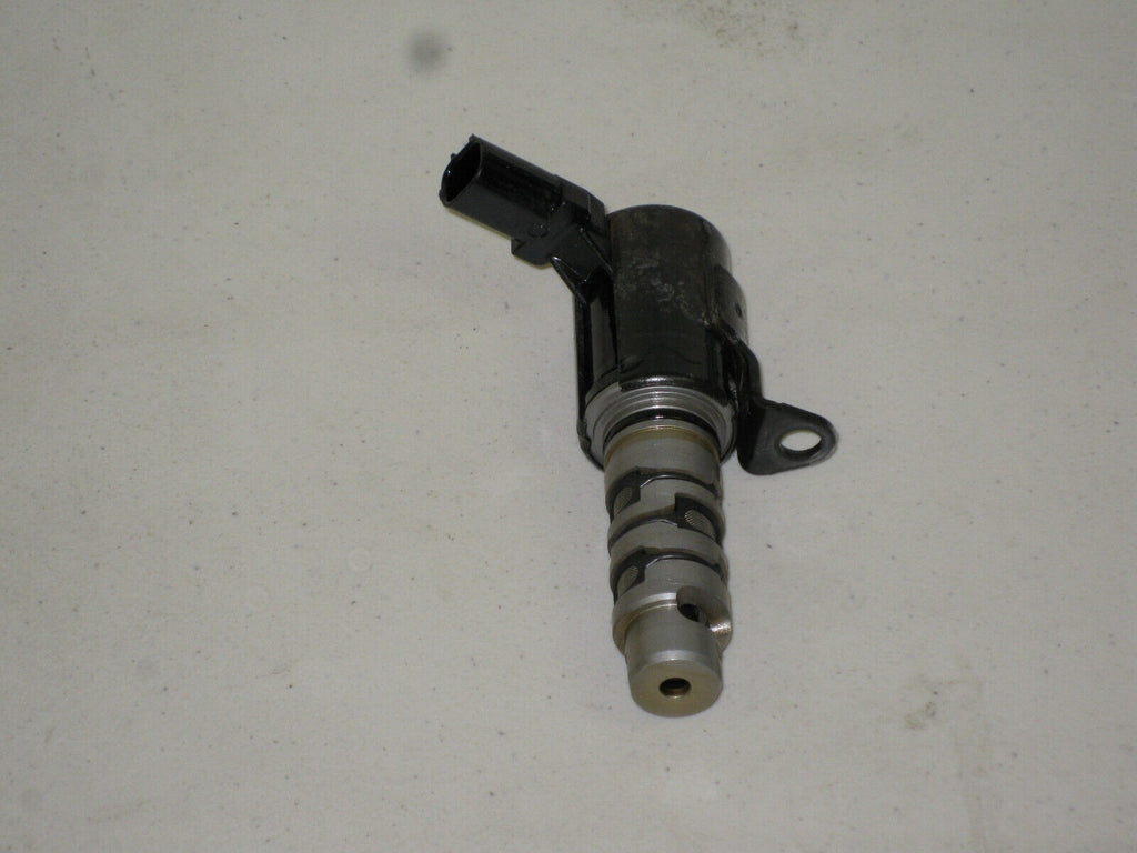 03-07 Honda Accord Element 2.4L VTC Oil Timing Control Valve Sensor Solenoid OEM