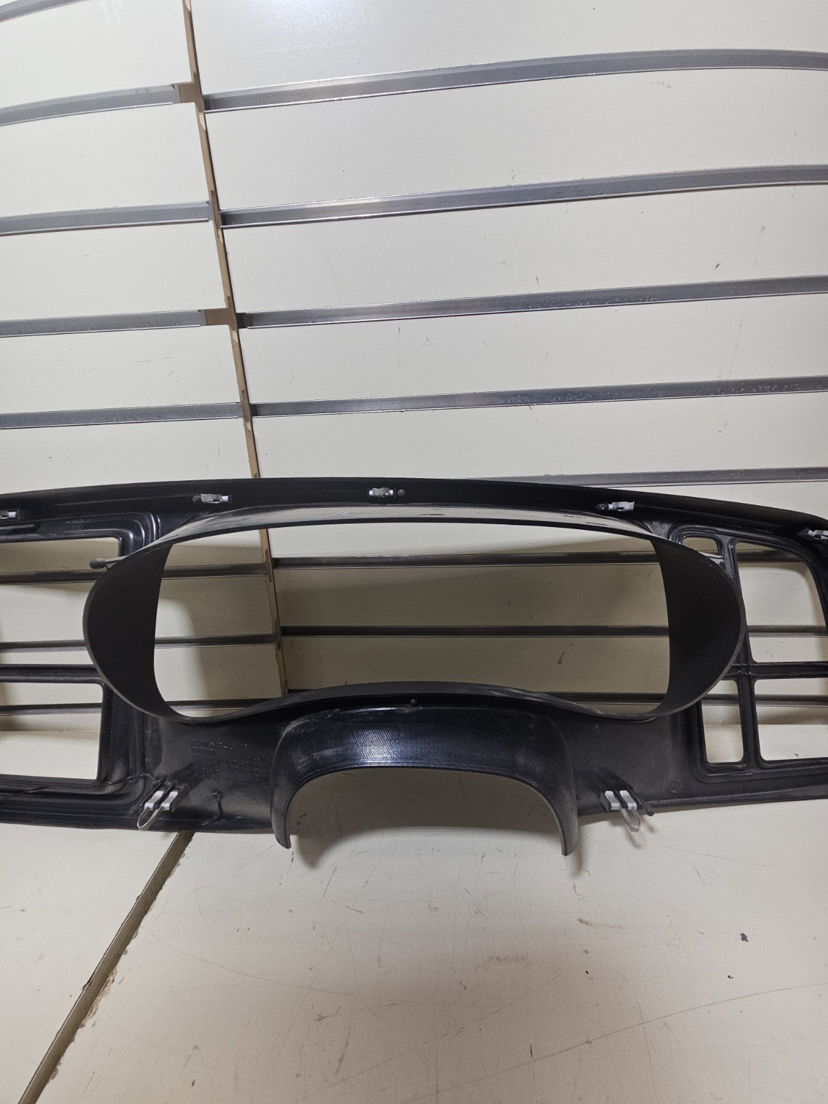 03-06 CHEVY GMC INSTRUMENT Cluster Speedo Dash Trim PANEL Radio Bezel LT TAN C5