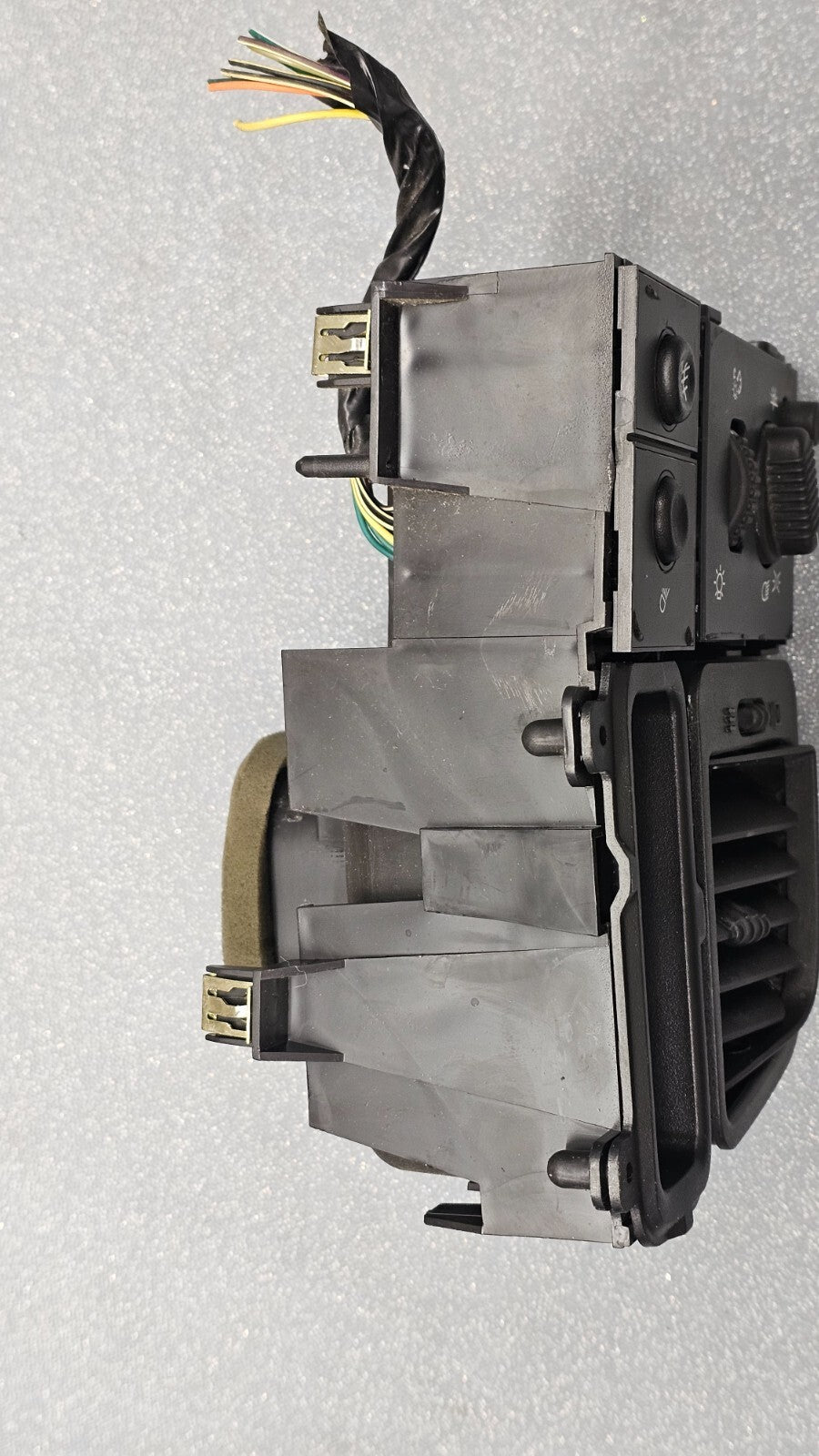 🔥99-06 Chevy Silverado Sierra Headlight Switch left Driver Air Vent Black HS19