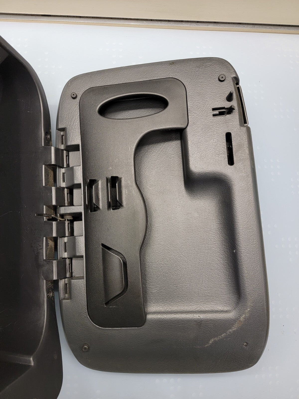 🔥99-02 Chevy Silverado Sierra Center Console Armrest Lid Storage Cover GRAPHITE