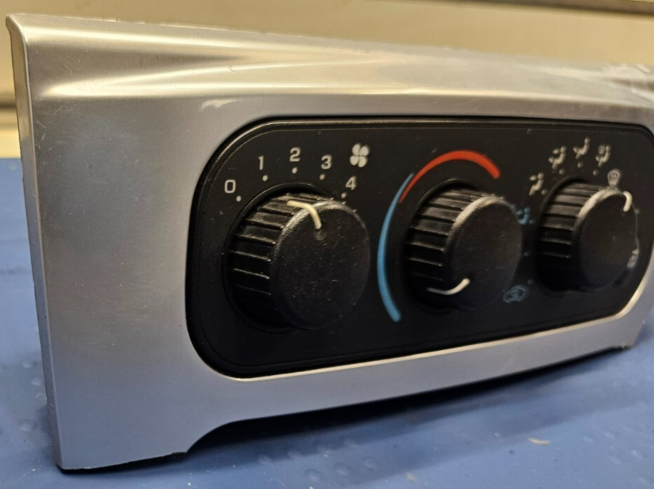 🔥01-06 Stratus Sebring Dash A/C Defrost Heater Temperature Climate Control OEM