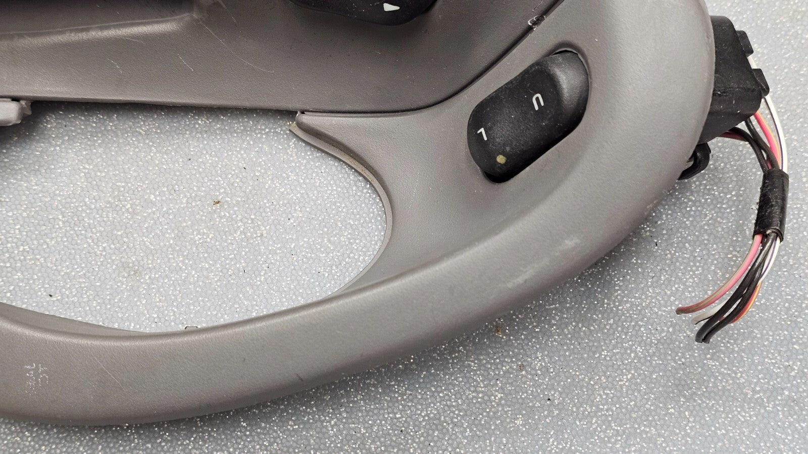 🔥 96-99 FORD TAURUS RIGHT PASSENGER REAR DOOR PANEL WINDOW SWITCH GRAY