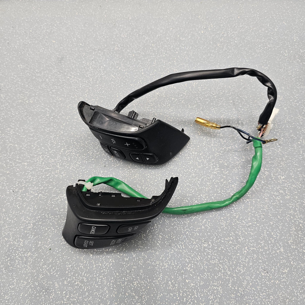 🔥2004-2009 MAZDA 3 STEERING  WHEEL AUDIO RADIO CRUISE CONTROL SWITCH OEM