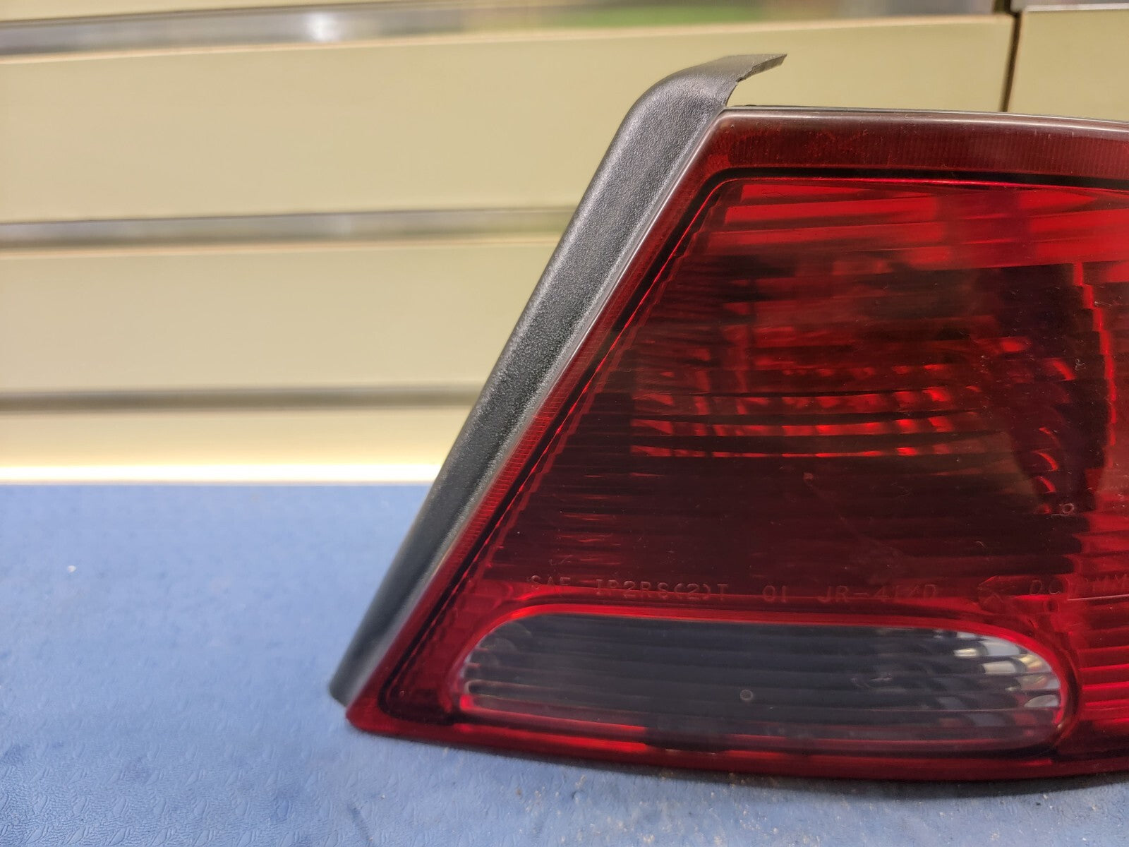 🔥2001-2006 Dodge Stratus Passenger Right Side Tail Light Taillight Oem L21SU