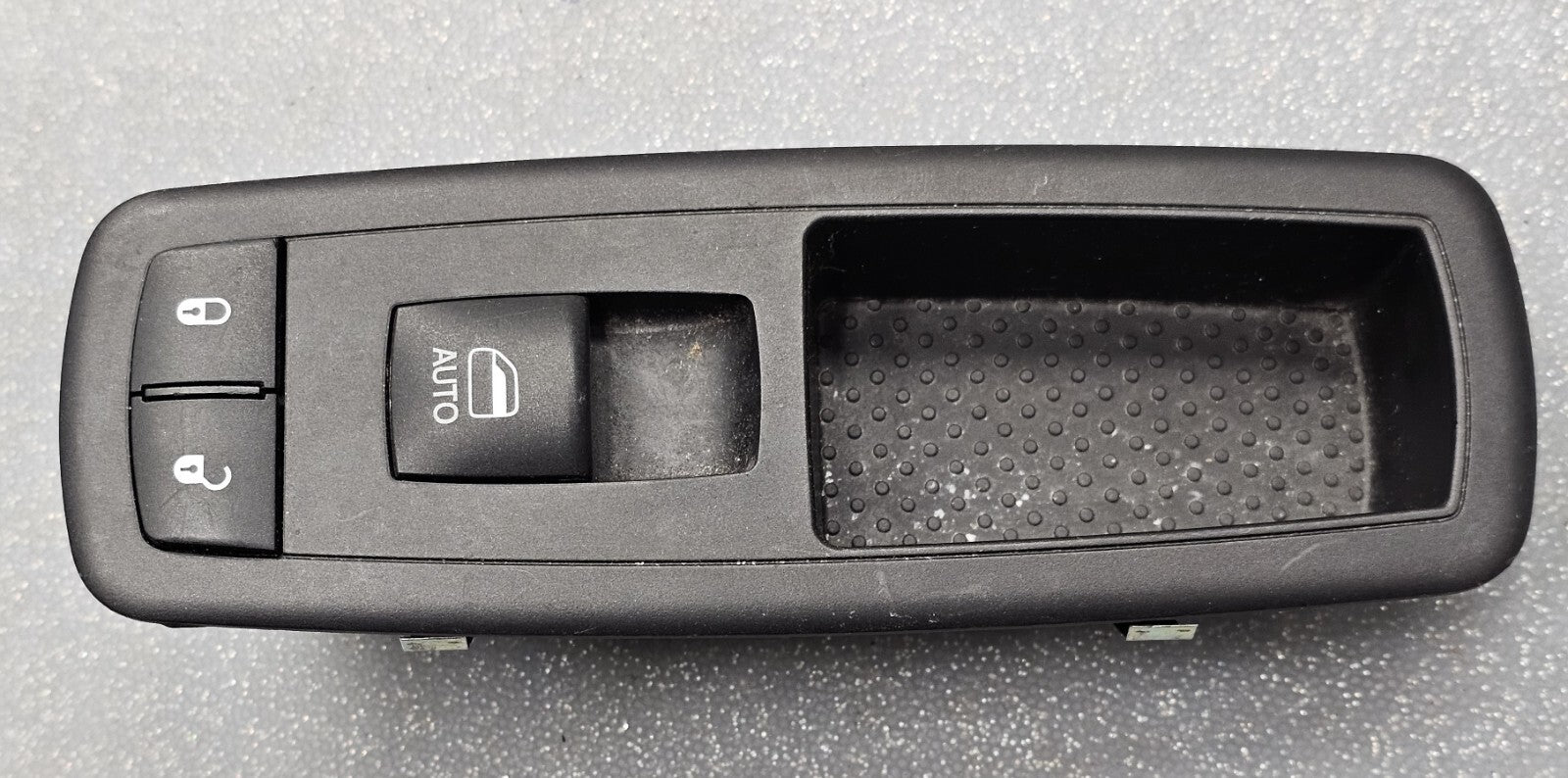 🔥13-15 Dodge Ram Right Passenger Power Door Window Switch Lock Assembly Black