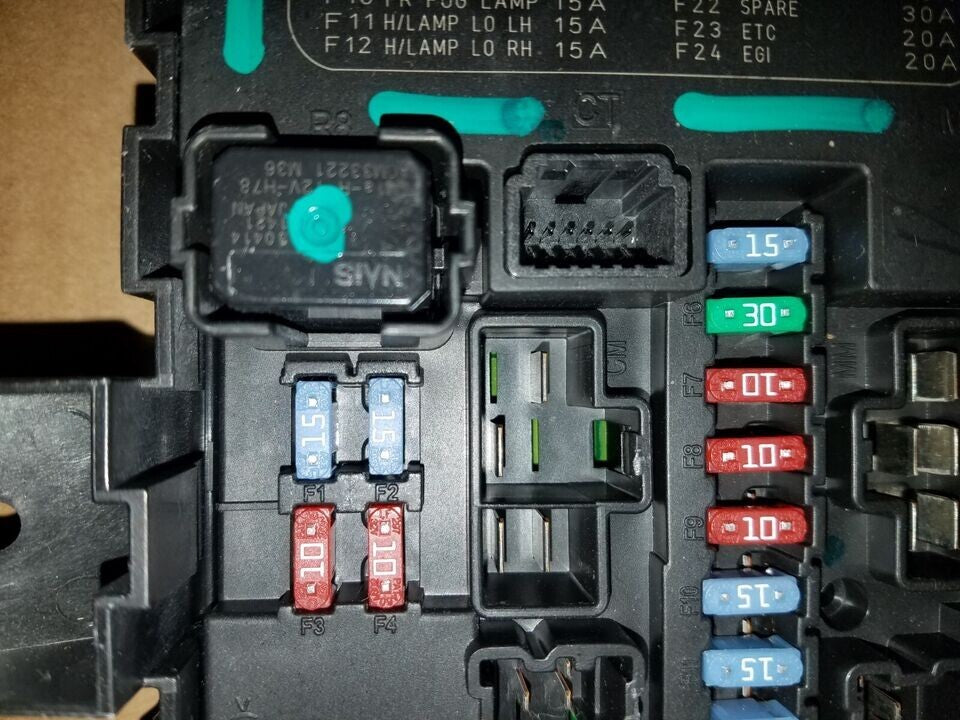 06-15 NISSAN PATHFINDER ARMADA IPDM CONTROLLER ENGINE FUSE BOX RELAY BLOCK PANEL
