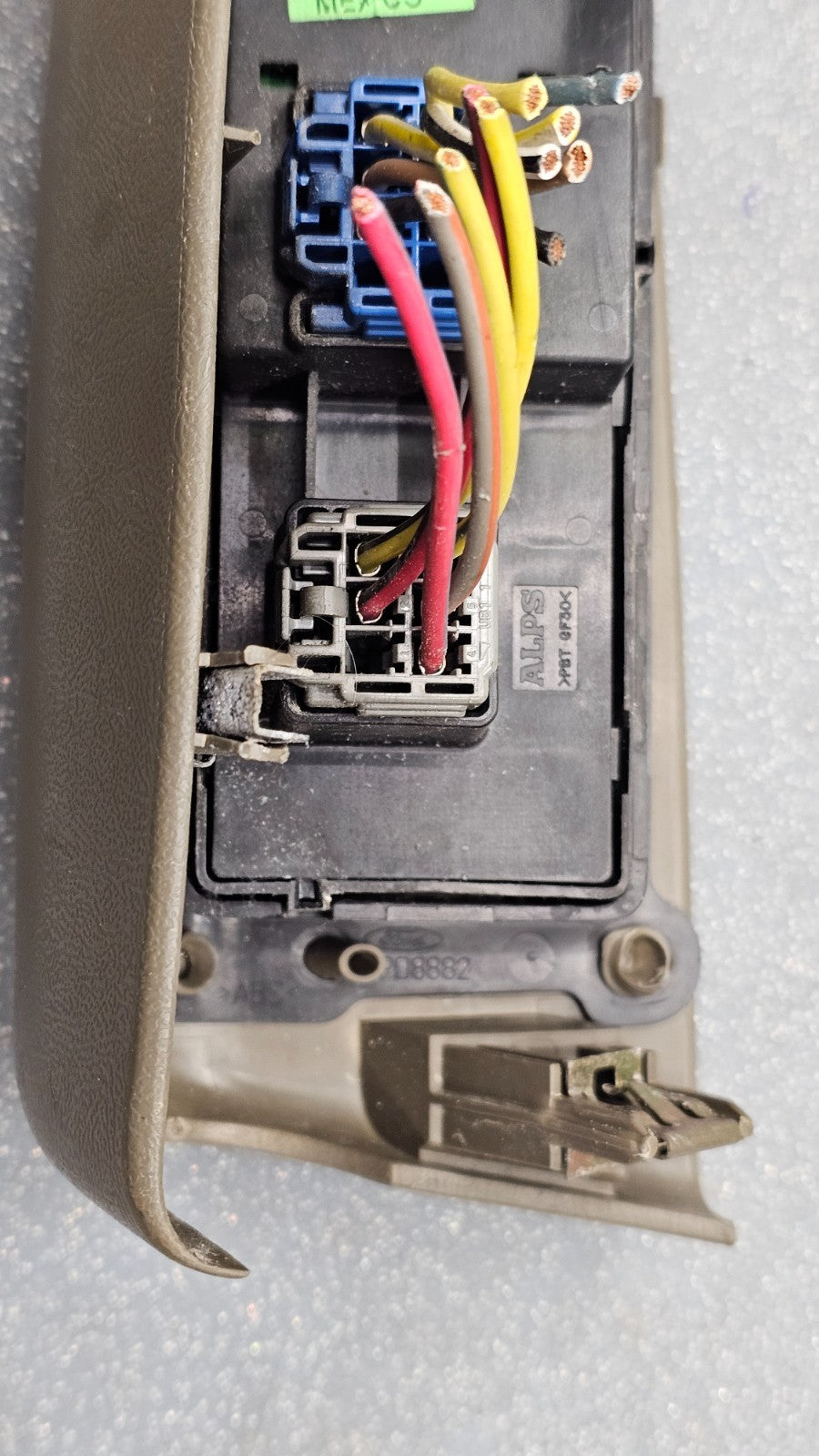 🔥02-05 Explorer Mountaineer Front Left Driver Master Door Window Switch Tan
