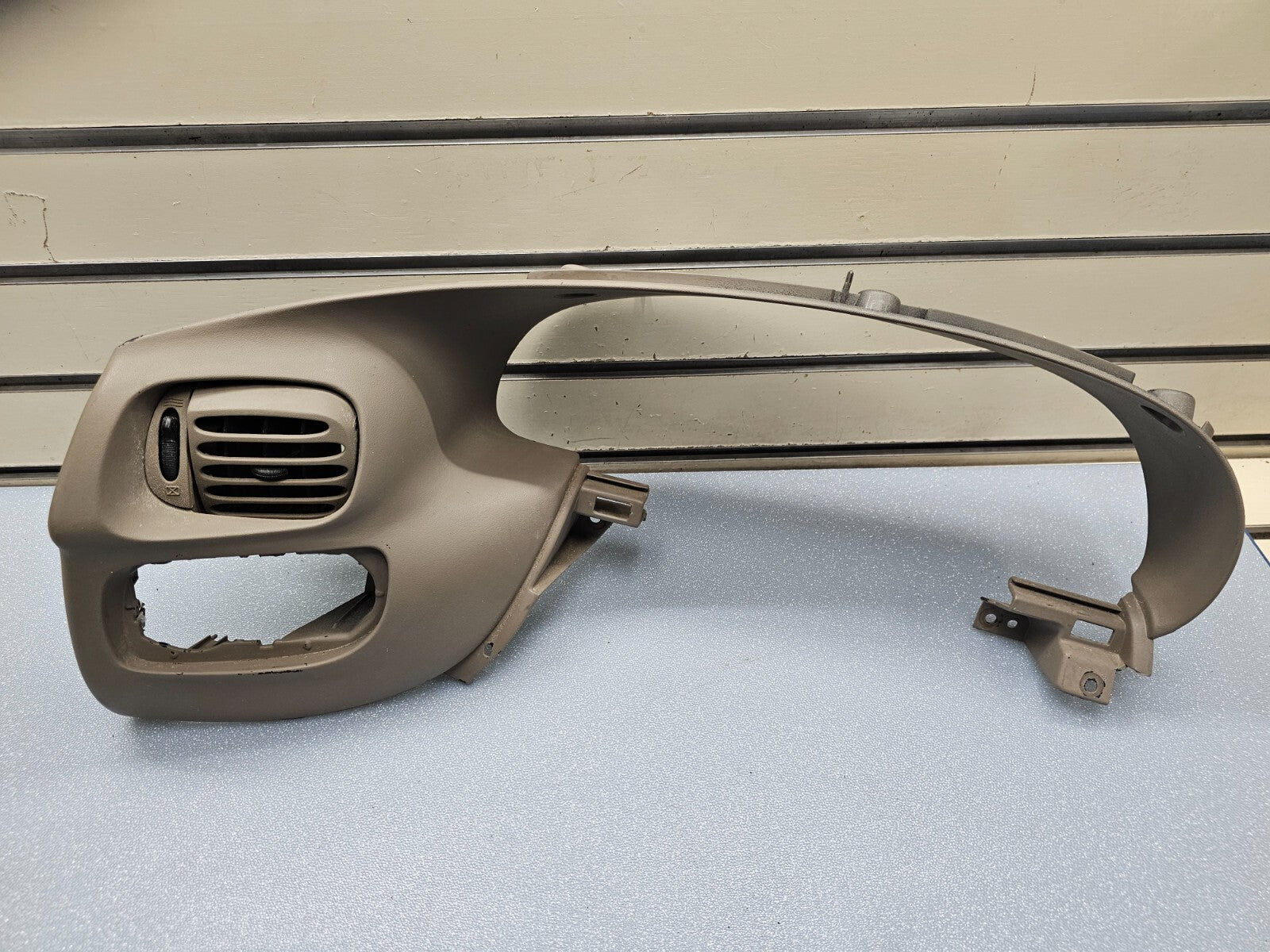 🔥97-03 Ford F-150 Dash Speedo Instrument CLUSTER Bezel Gauge Trim Panel TAN C13