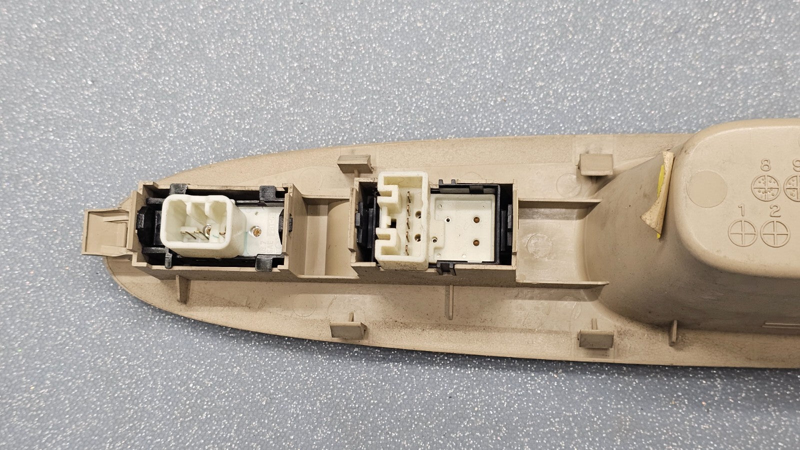 99-03 Sienna Power Rear Upper Left Driver Master Window Switch Assembly Tan