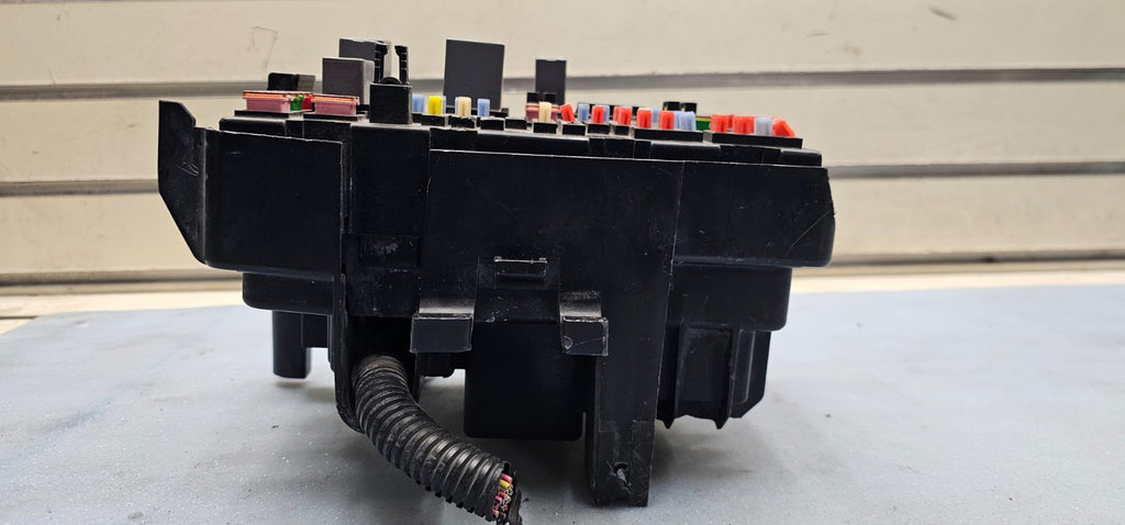 🔥07-09 Equinox Torrent Engine Fuse Relay Box Control Junction Module TIPM Unit