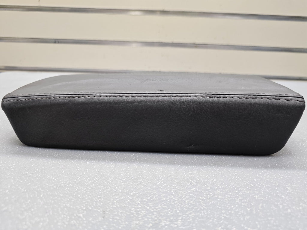 04-08 Acura TSX Center Console Lid Arm Rest Top Pad Cover Assembly Leather Black