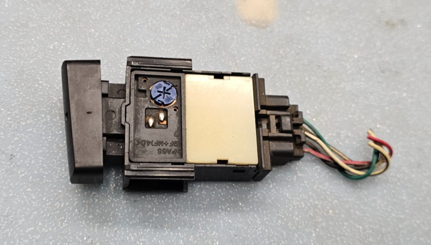 🔥2003-2008 Toyota Corolla Rear Defrost Control Switch Button Black OEM