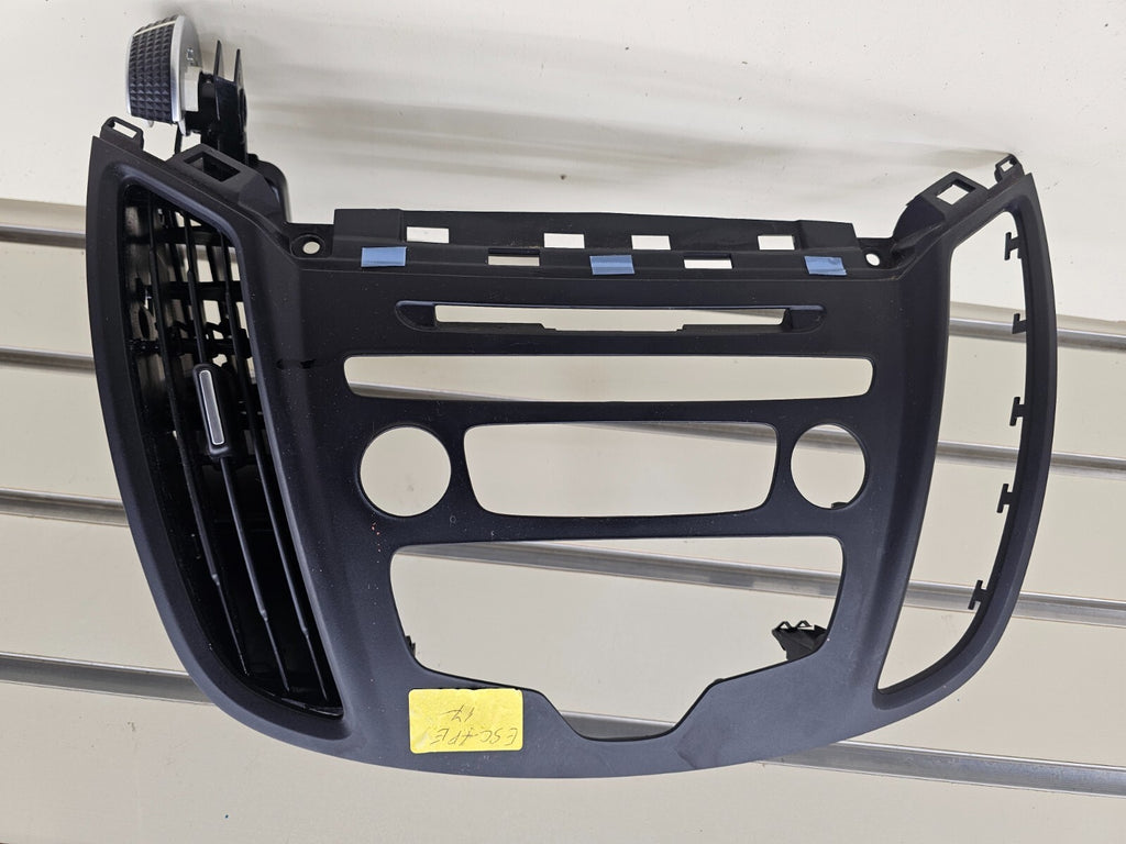 🔥17-18 Ford Escape AM FM Radio Stereo Climate Control Trim Panel Bezel Black
