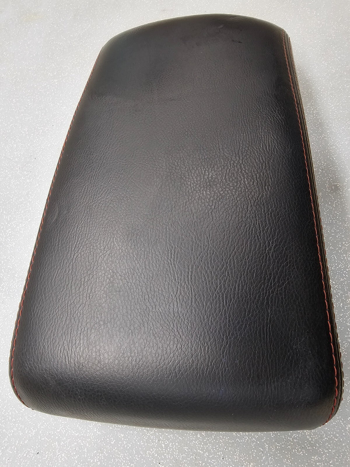 🔥08-13 Rogue Front Center Console Storage Arm Rest Lid Cover Leather Black OEM